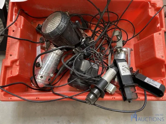 Diverse verlichting en toebehoren - afbeelding 2 van  10