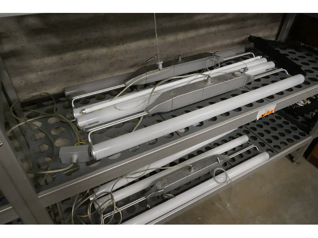 Diverse verlichting - afbeelding 4 van  6