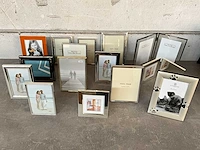 Diverse verzilverde fotolijsten (15x) - afbeelding 1 van  9