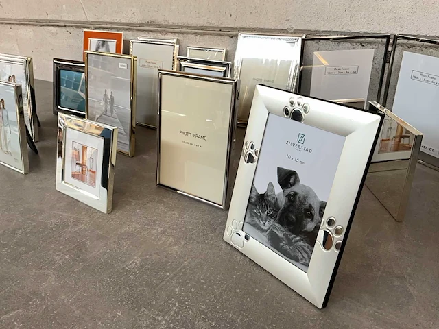 Diverse verzilverde fotolijsten (15x) - afbeelding 9 van  9