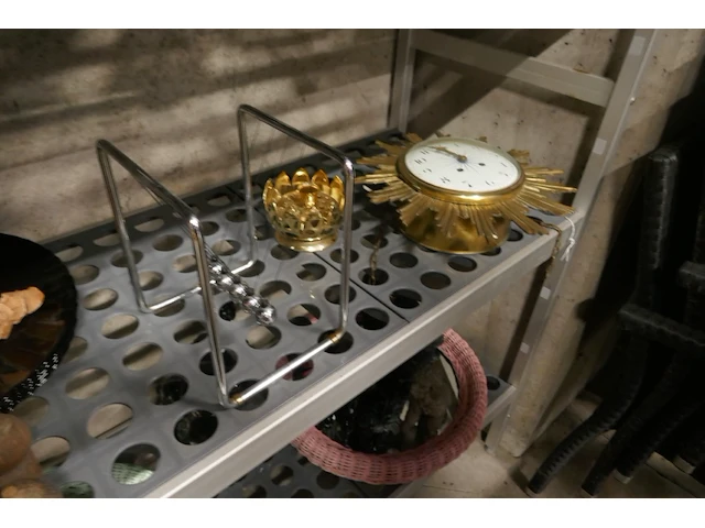 Diverse vintage decoratieve items - afbeelding 5 van  8