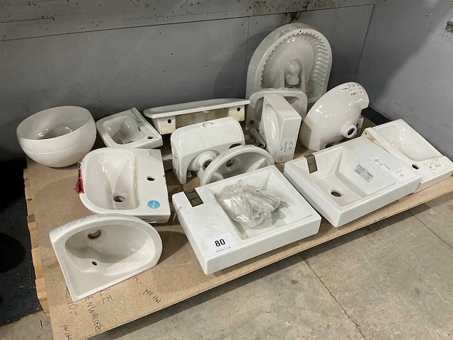 Diverse waskom (14x) - afbeelding 1 van  15