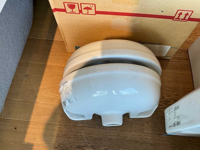 Diverse wastafels (8x) - afbeelding 4 van  7