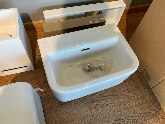 Diverse wastafels (8x) - afbeelding 5 van  7