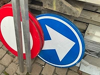 Diverse wegsignalisatie - afbeelding 2 van  6