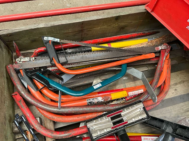 Diverse zagen en kniptangen - afbeelding 3 van  6