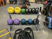Diversen crossfit materiaal mix krachtstation - afbeelding 1 van  10