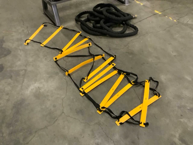 Diversen crossfit materiaal mix krachtstation - afbeelding 4 van  10