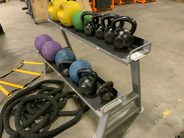 Diversen crossfit materiaal mix krachtstation - afbeelding 7 van  10