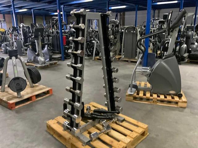 Diversen dumbell toren met extra accessoires krachtstation - afbeelding 6 van  10