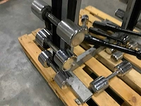 Diversen dumbell toren met extra accessoires krachtstation - afbeelding 7 van  10