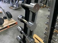 Diversen dumbell toren met extra accessoires krachtstation - afbeelding 8 van  10