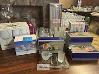 Diversen keukenbenodigdheden glas - afbeelding 1 van  7