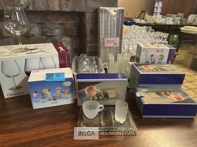 Diversen keukenbenodigdheden glas - afbeelding 2 van  7