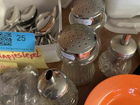 Diversen keukenbenodigdheden - afbeelding 5 van  7