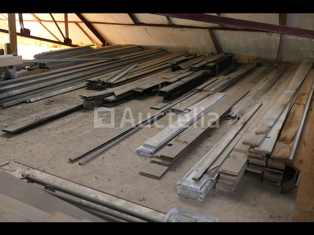 Diversen plank en plankette met 1 horhouder - afbeelding 3 van  7