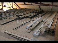 Diversen plank en plankette met 1 horhouder - afbeelding 3 van  7