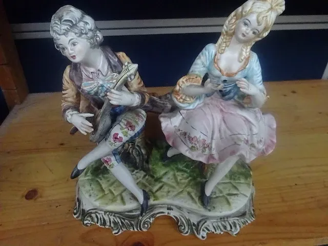 Diversen rommelmarkt - afbeelding 2 van  3