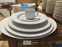 Diversen schalen en borden - afbeelding 2 van  5