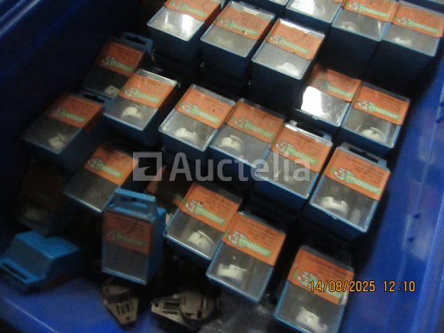 Diversen set/stud & scharnier hardware - afbeelding 2 van  3