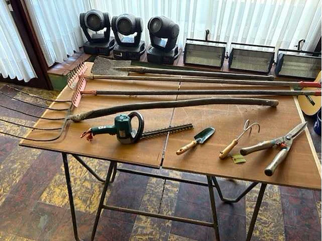 Diversen tuin gereedschap partij garden tool accessory (8x) - afbeelding 1 van  5