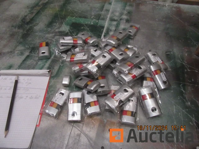 Diversen/lot van worms gadjets belgië +-300 assorti stuks - afbeelding 11 van  11