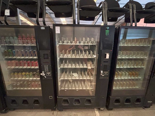 Dixie - narco - verkoopautomaat - afbeelding 1 van  4