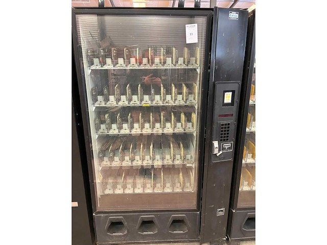 Dixie - narco - verkoopautomaat - afbeelding 5 van  6