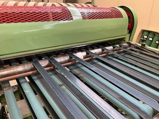 Dixon 417 vellen snijmachine (ideaal in verpakkingsindustrie) - afbeelding 9 van  22