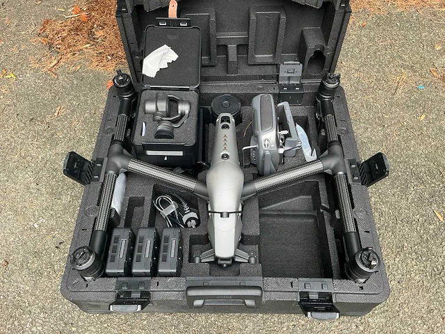 Dji inspire 2 x4s drone - afbeelding 16 van  24