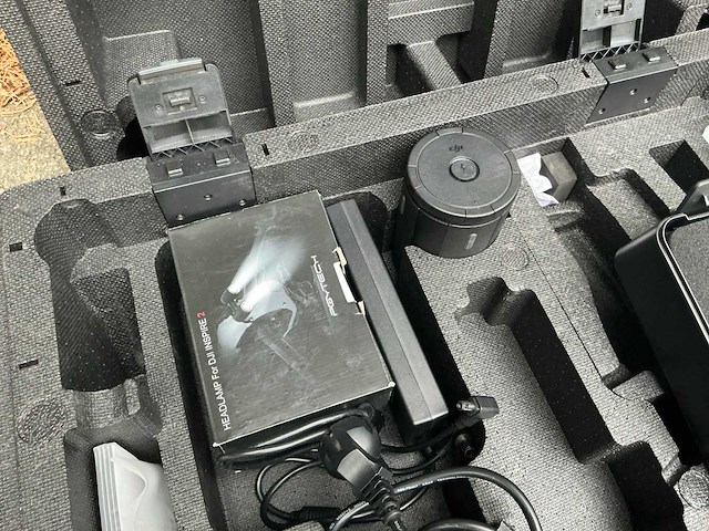 Dji inspire 2 x4s drone - afbeelding 11 van  24