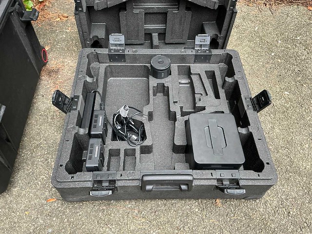 Dji inspire 2 x5s drone - afbeelding 25 van  31