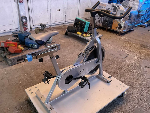 Dkg utility 61 spinningbike - afbeelding 3 van  4