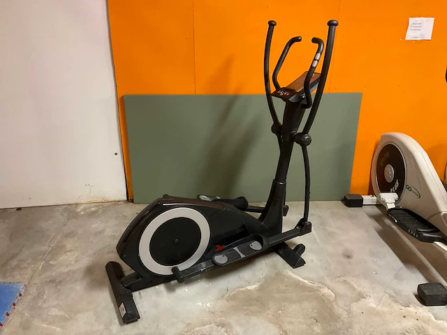 Dkn xc140 crosstrainer - afbeelding 1 van  4