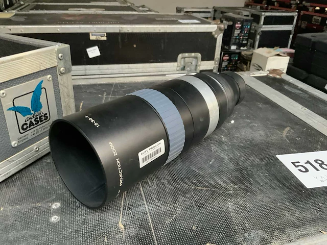 Dlp 1.5-3.0-1 projectie lens - afbeelding 2 van  4