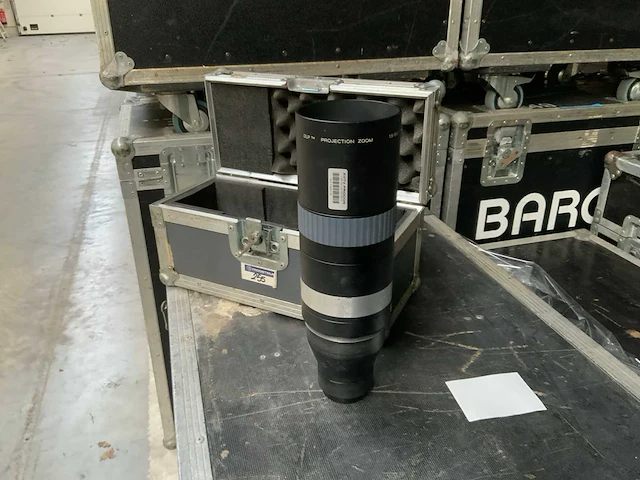 Dlp 1.5-3.0-1 projectie lens - afbeelding 3 van  4