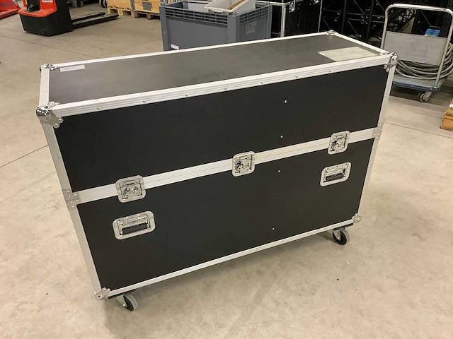 Dmt flightcase - afbeelding 1 van  6