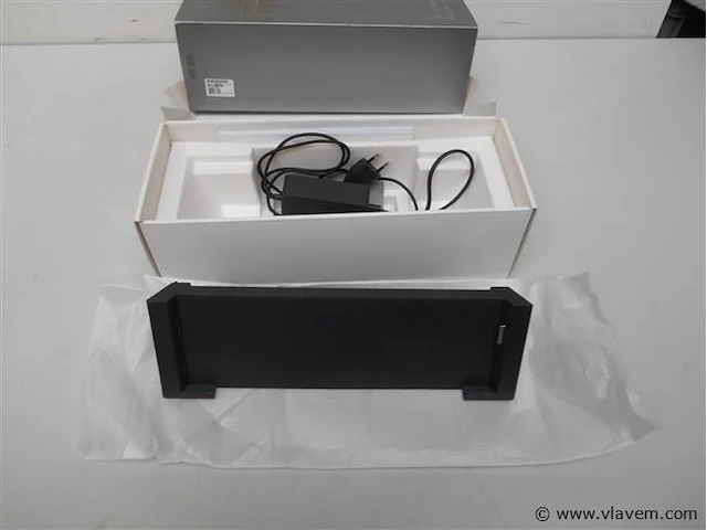 Docking station microsoft surface pro3 incl lader - afbeelding 1 van  2