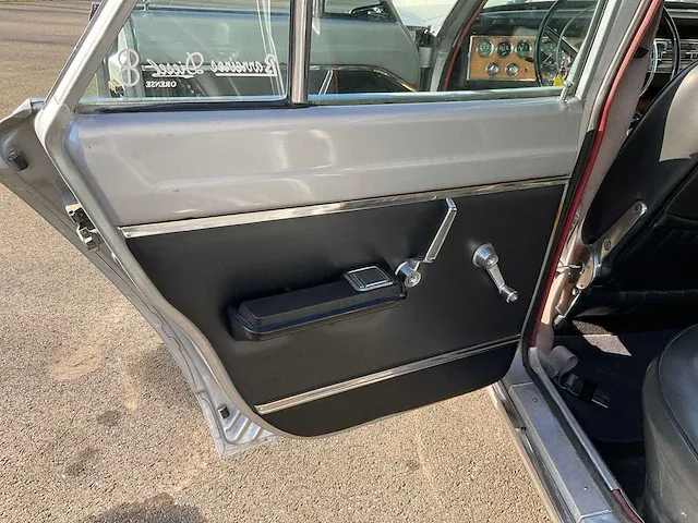 Dodge 3700 gt - afbeelding 9 van  21