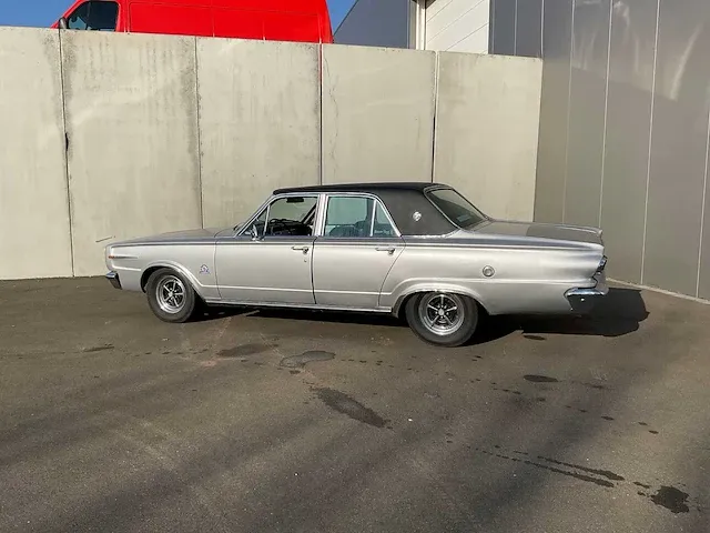 Dodge 3700 gt - afbeelding 14 van  21