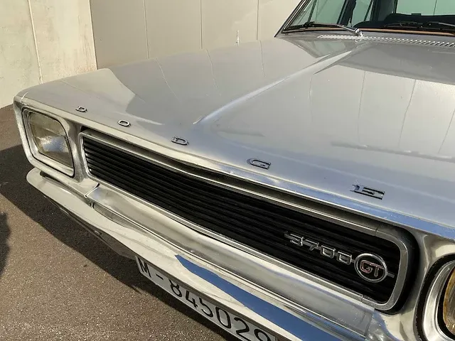 Dodge 3700 gt - afbeelding 19 van  21