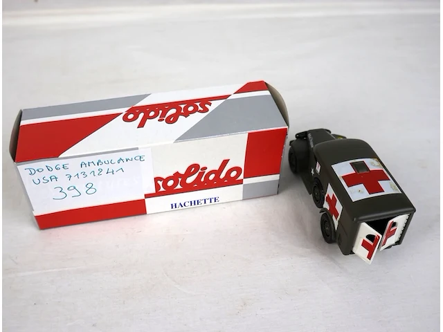 Dodge ambulance (398) - afbeelding 3 van  3
