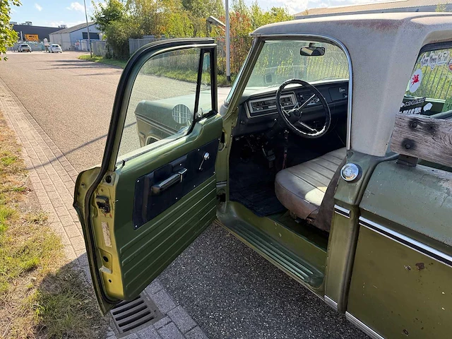 Dodge d-100 fleedside pick-up 1970 - afbeelding 23 van  82