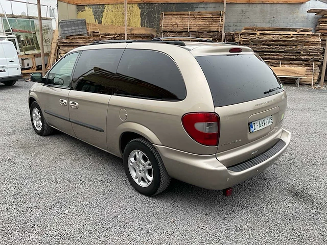 Dodge grand caravan automatic 3.8 benzine/lpg 7zitplaatsen - afbeelding 13 van  18