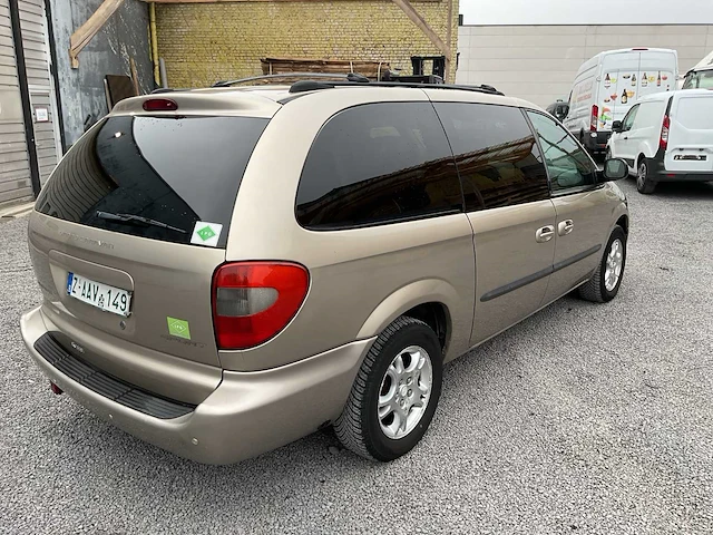 Dodge grand caravan automatic 3.8 benzine/lpg 7zitplaatsen - afbeelding 15 van  18