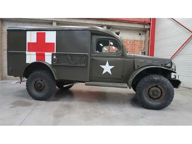 Dodge legertruck wc 54 ambulance - afbeelding 3 van  67