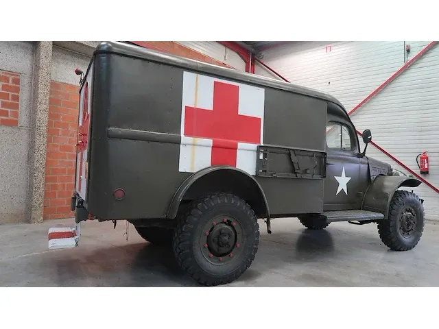 Dodge legertruck wc 54 ambulance - afbeelding 6 van  67