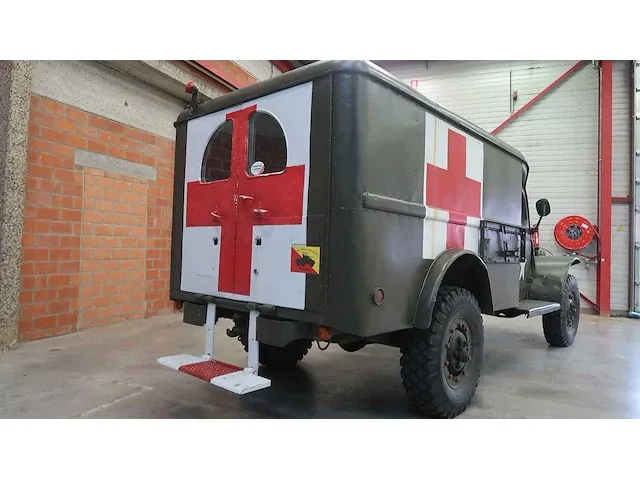 Dodge legertruck wc 54 ambulance - afbeelding 8 van  67