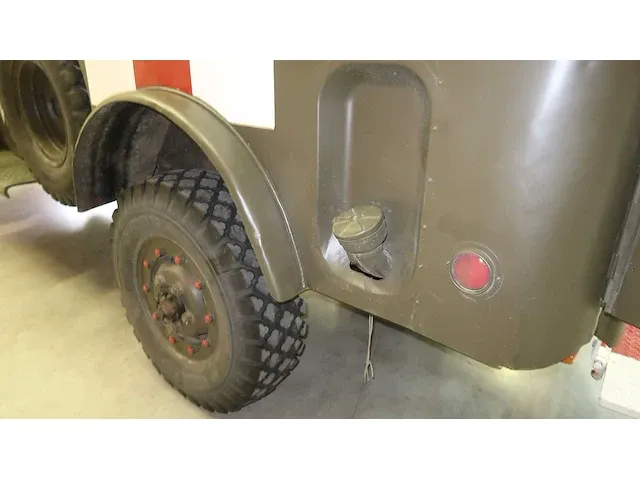 Dodge legertruck wc 54 ambulance - afbeelding 17 van  67