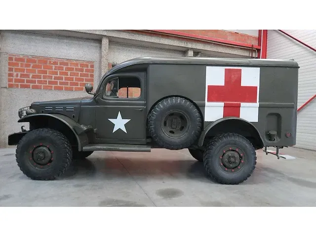 Dodge legertruck wc 54 ambulance - afbeelding 12 van  67